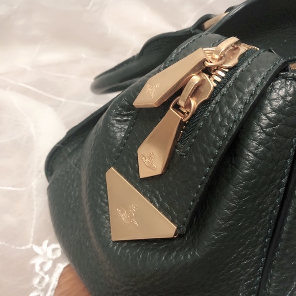 Vivienne Westwood Green Crossbody Bag - Picture 2 of 3